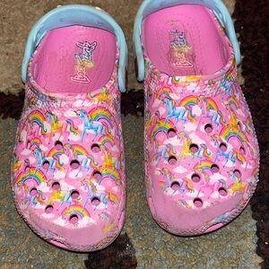 Lisa Frank crocs - size children’s 11